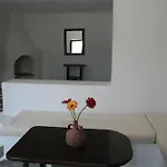 Petra Village 3* Chora