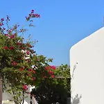 Hotel apartamentowy Petra Village