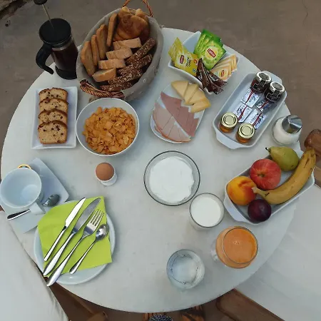 Petra Village Aparthotel Chora (Ios)