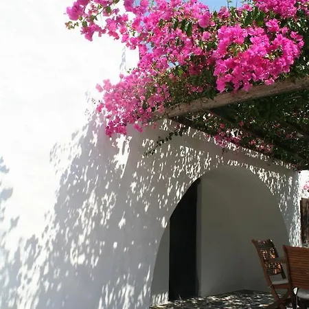 Petra Village Lägenhetshotell 3*