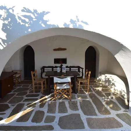 Lägenhetshotell Petra Village Ios