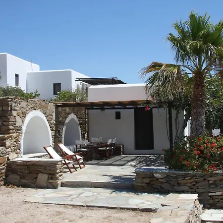 Petra Village 3*