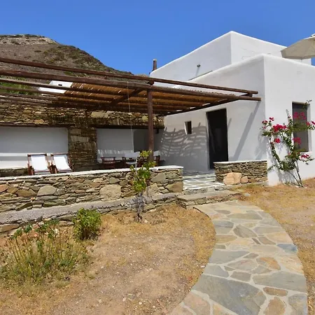 Petra Village Lägenhetshotell 3*