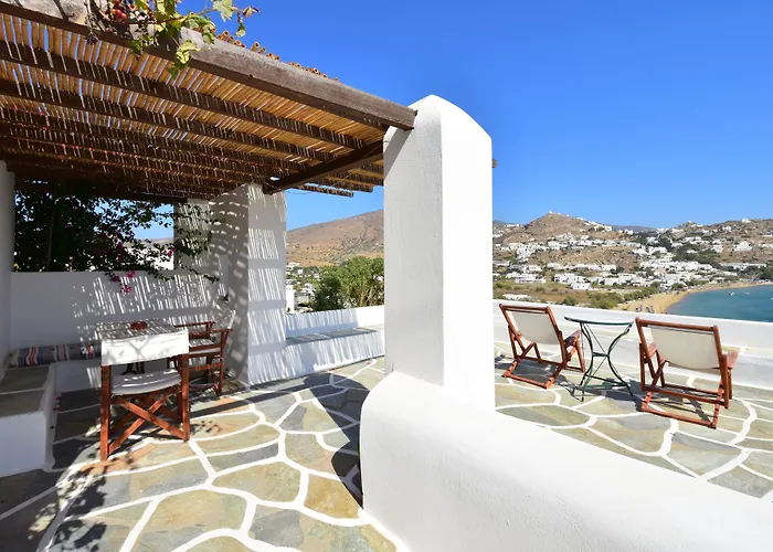 Petra Village Aparthotel 3*