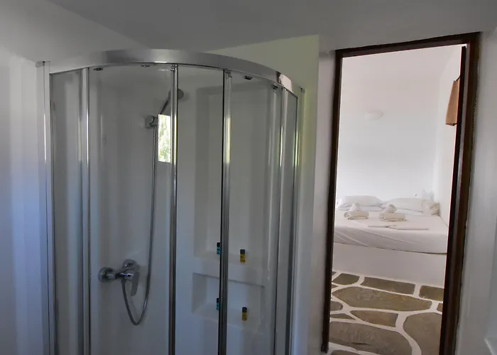 Petra Village Aparthotel 3*