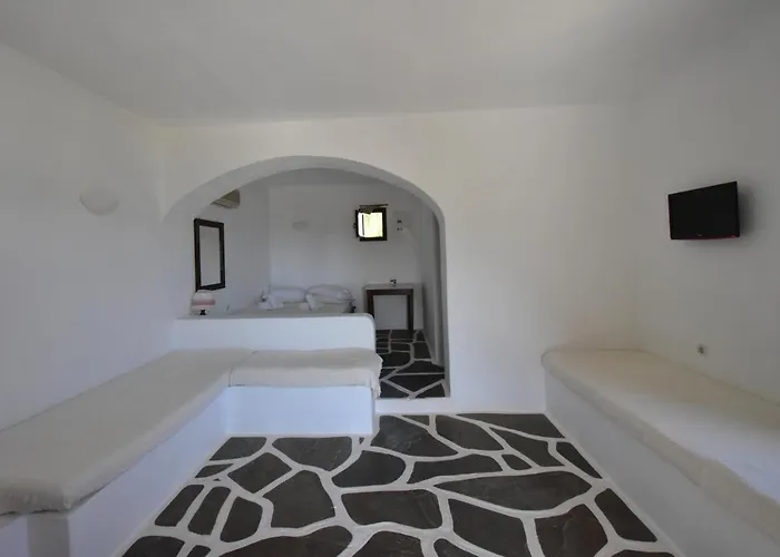 Aparthotel Petra Village Chora (Ios)