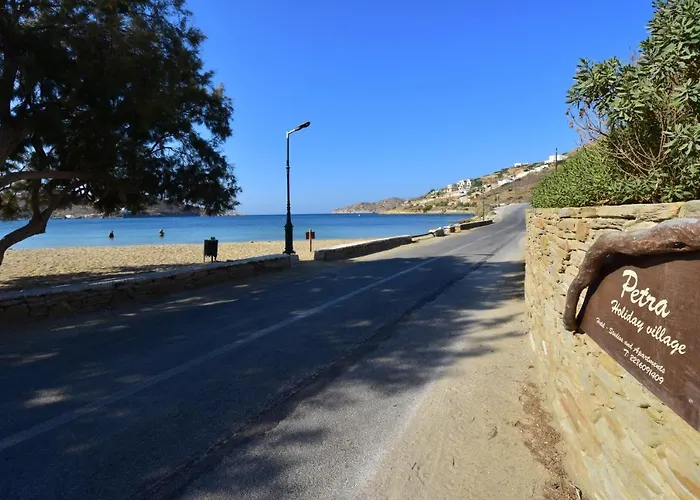 アパートホテル Petra Village 3*