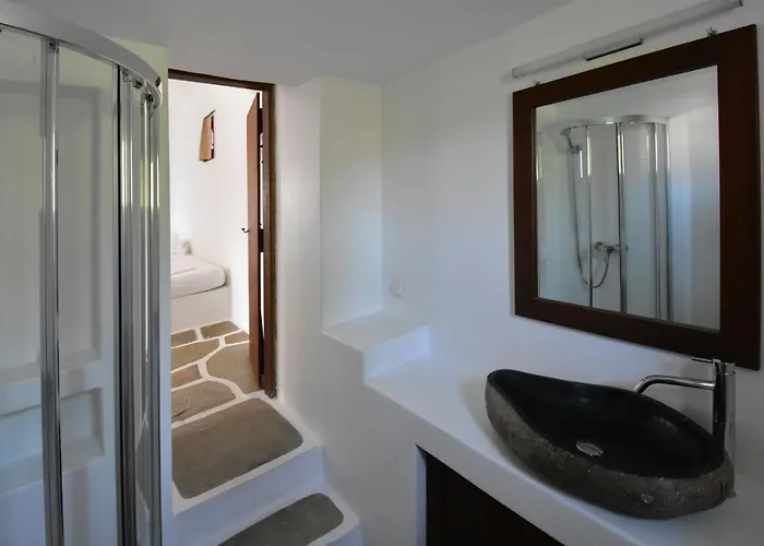 Petra Village Aparthotel 3*