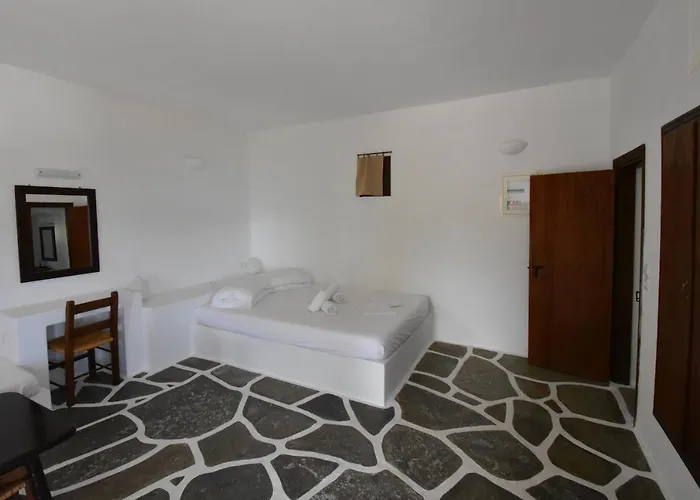 Aparthotel Petra Village Chora (Ios)