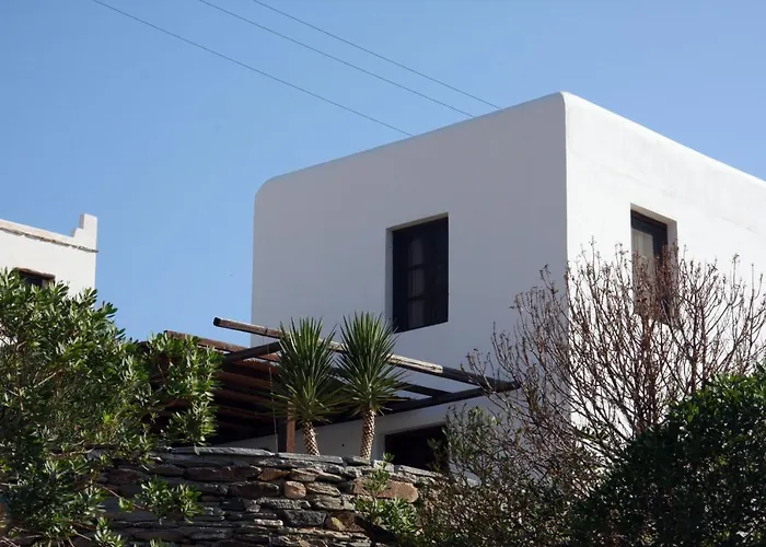 Petra Village Aparthotel 3*