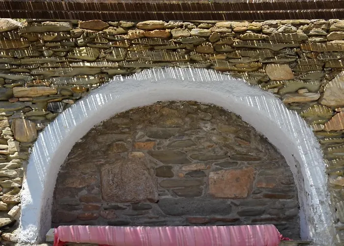 Petra Village Aparthotel Chora (Ios)